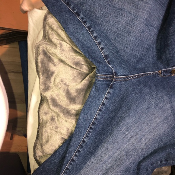 Ava&Viv 20w high rise button up jeans skinny leg - Picture 4 of 6